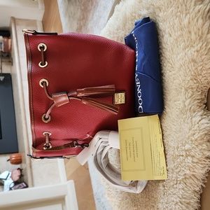 NWT Dooney & Bourke Red Pebbled Leather Aimee Drawstring Crossbody Bag ❤️